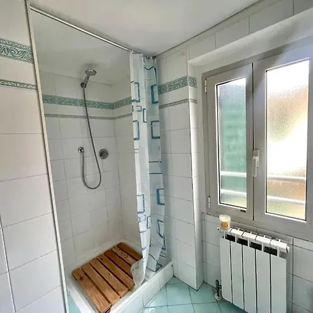 Апартаменты Piazza Benco Locazione Turistica Триест